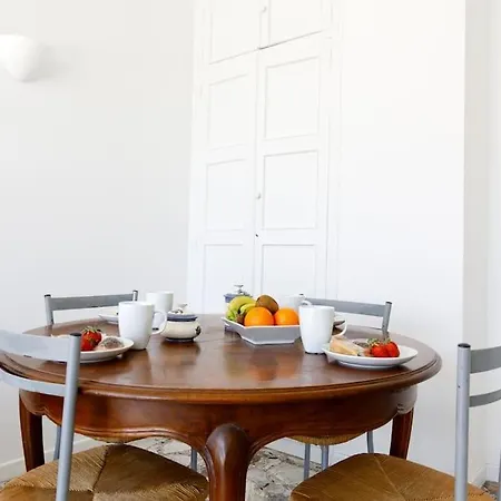 Chez Fabio Yourhosthelper Apartment *